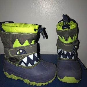 Kids snow boots
